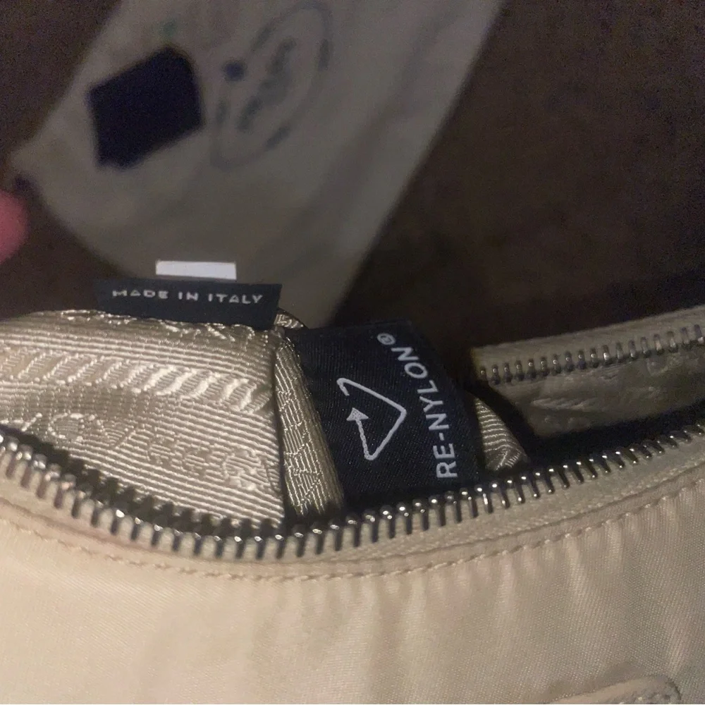 Prada Re-Edition Tessuto Re-Nylon Bag - Picture 11 of 14